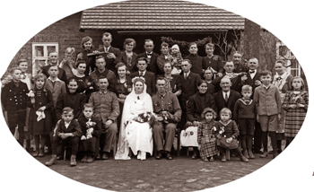 polish wedding couple