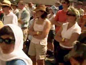 Inappropriate dress to Mass - Chartres Pilgrimage 02