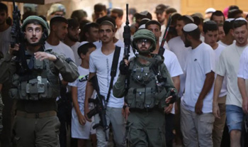 Military protecting settlers