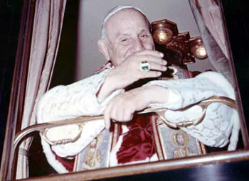 John XXIII in a train