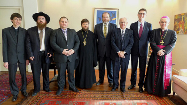 Bishop Schneider at a inter-confessional meeting