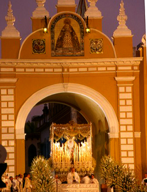 Procession of la Macarena