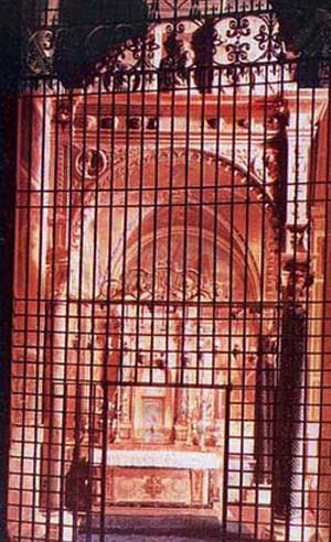 The altar of Our Lady of Good Counsel of Genezzano