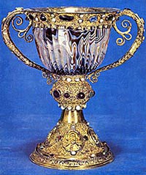 Chalice.jpg - 58175 Bytes