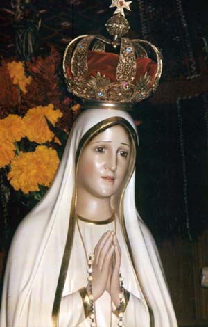 A statue of Our Lady of Fatima